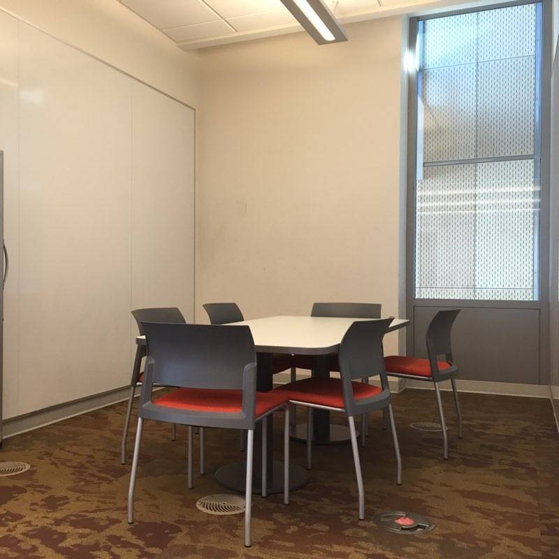Photo of the innovation zone study alcove